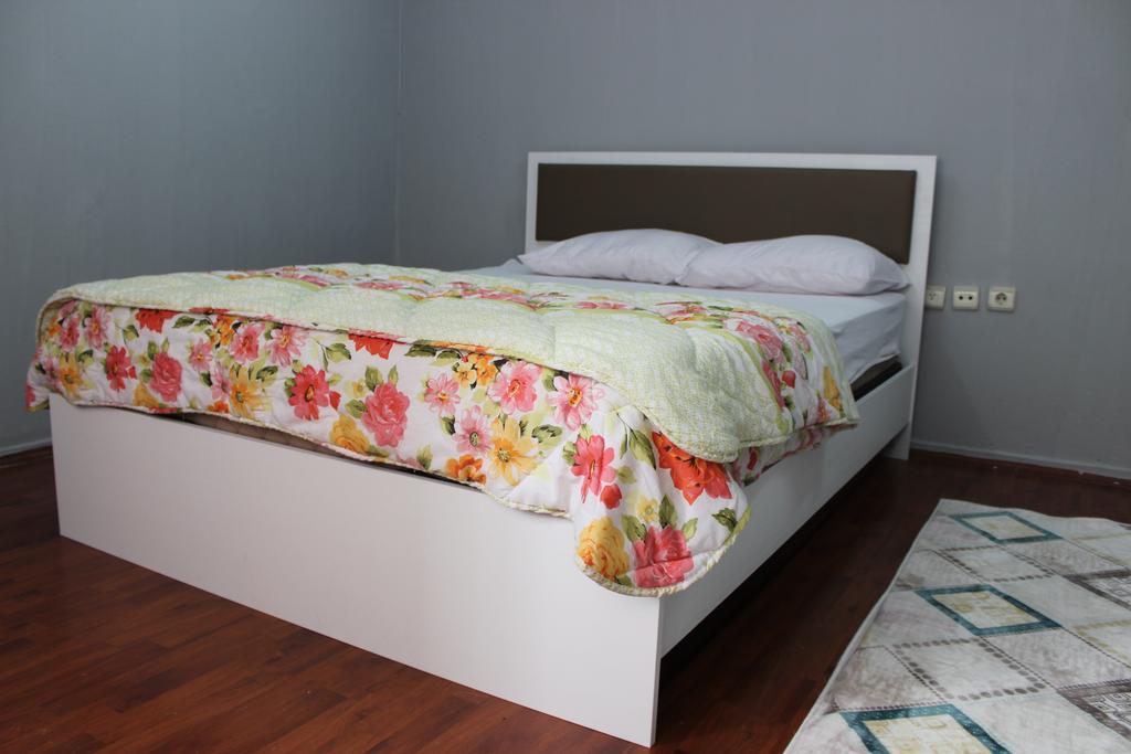 Carsi Apart Smirne Esterno foto