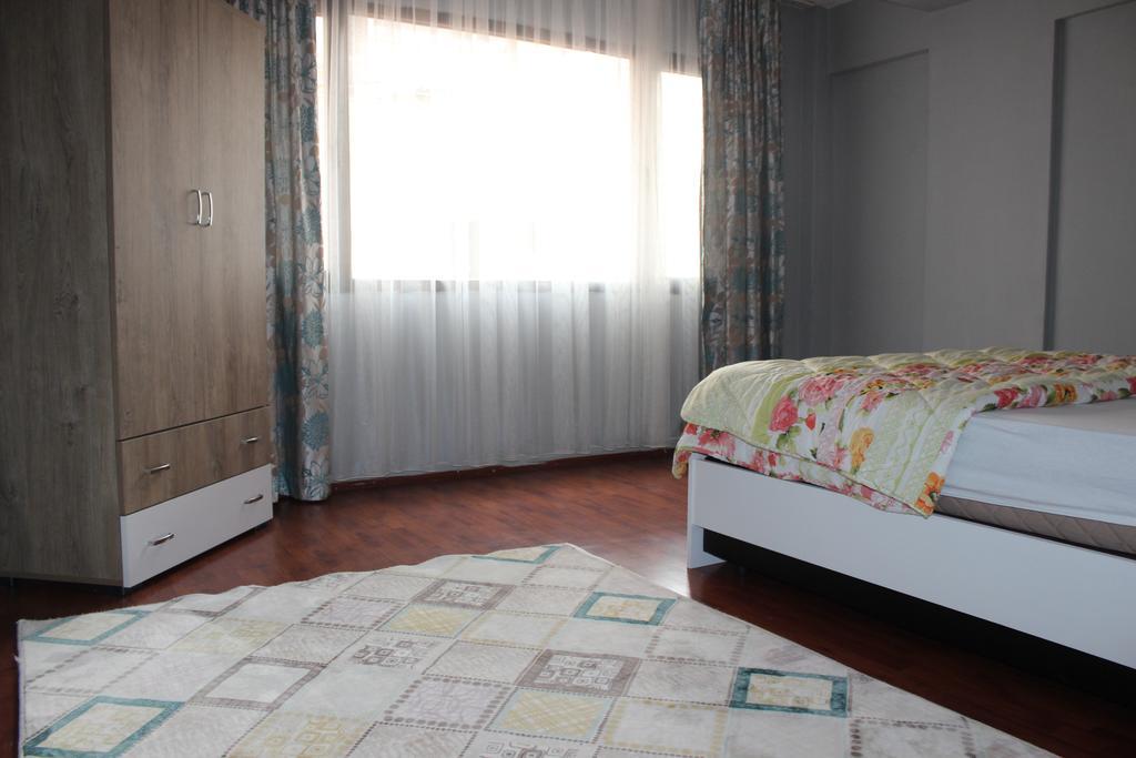 Carsi Apart Smirne Esterno foto